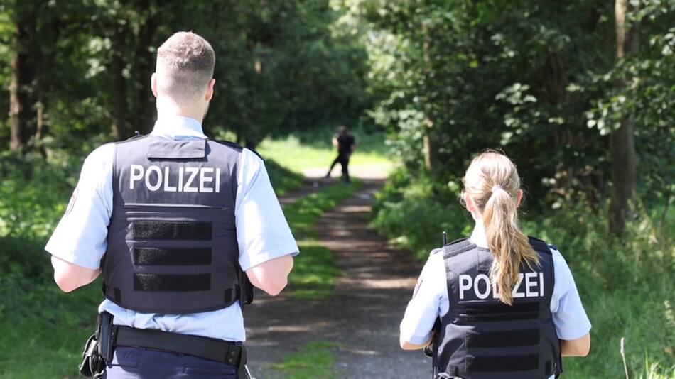 23 Jährige Vermisste Aus Nrw Tot Gefunden Webde