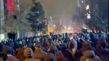 Trump sichert Demonstranten im Iran Hilfe zu