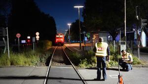 Zug erfasst Kind
