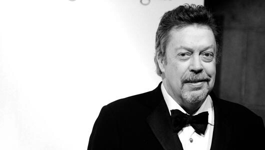 Tim Curry