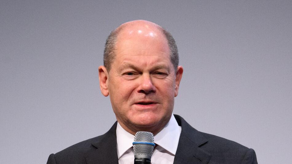 Bundeskanzler Scholz beim Handelskongress Deutschland