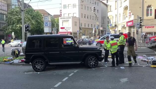 Stuttgarter Unfallfahrer "bedauert das Geschehen zutiefst"