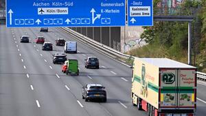 Sonntagsfahrverbot für Lkw in Nordrhein-Westfalen gelockert