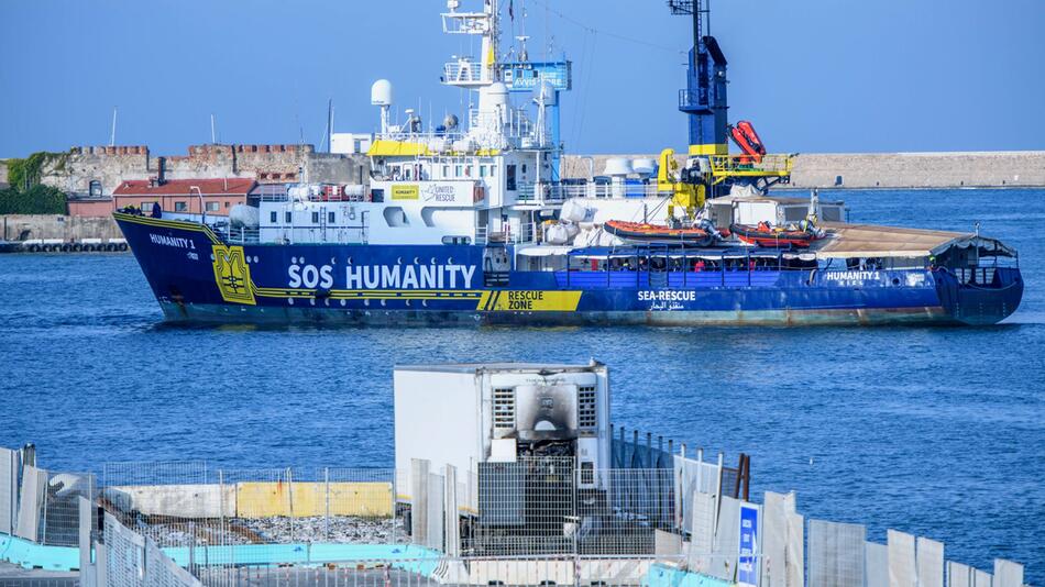 Seenotrettungsschiff "Humanity 1" in Italien