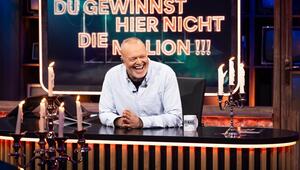 Stefan Raab veranstaltet sein eigenes Konklave.