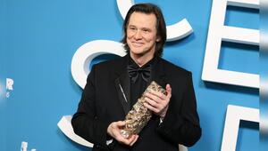 Jim Carrey wurde bei den César Awards für sein Lebenswerk geehrt.