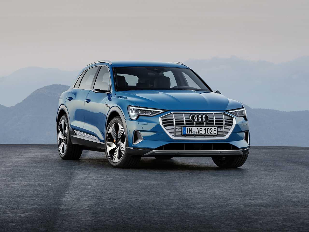 Der Neue Audi E Tron So Edel Ist Das Vollelektrisches Oberklasse Suv Web De