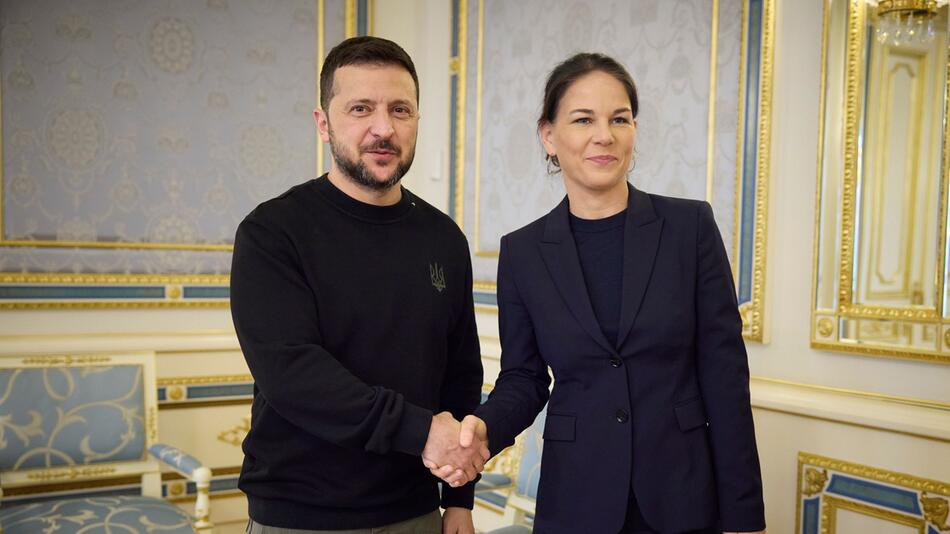 Baerbock zu Solidaritätsbesuch in der Ukraine