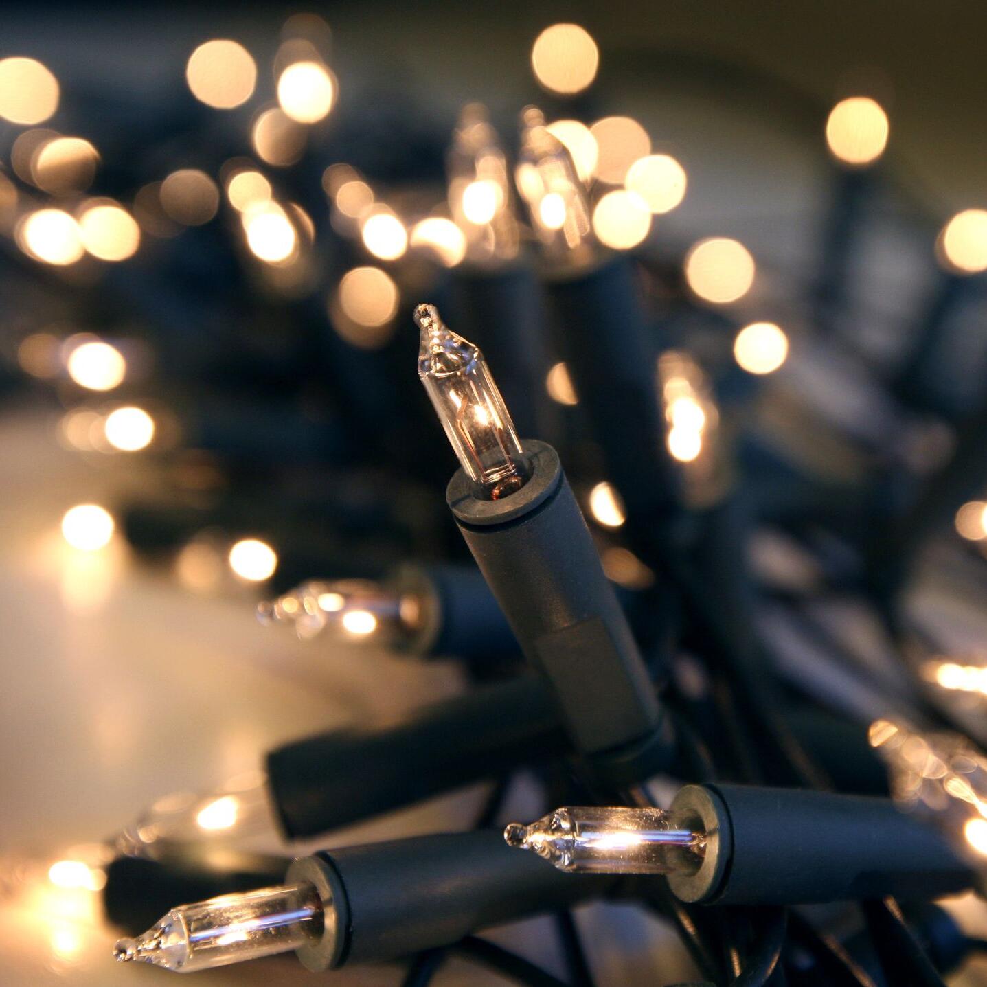 Lichterketten mit einem kleinen Trick ohne Kuddelmuddel verstauen | WEB.DE