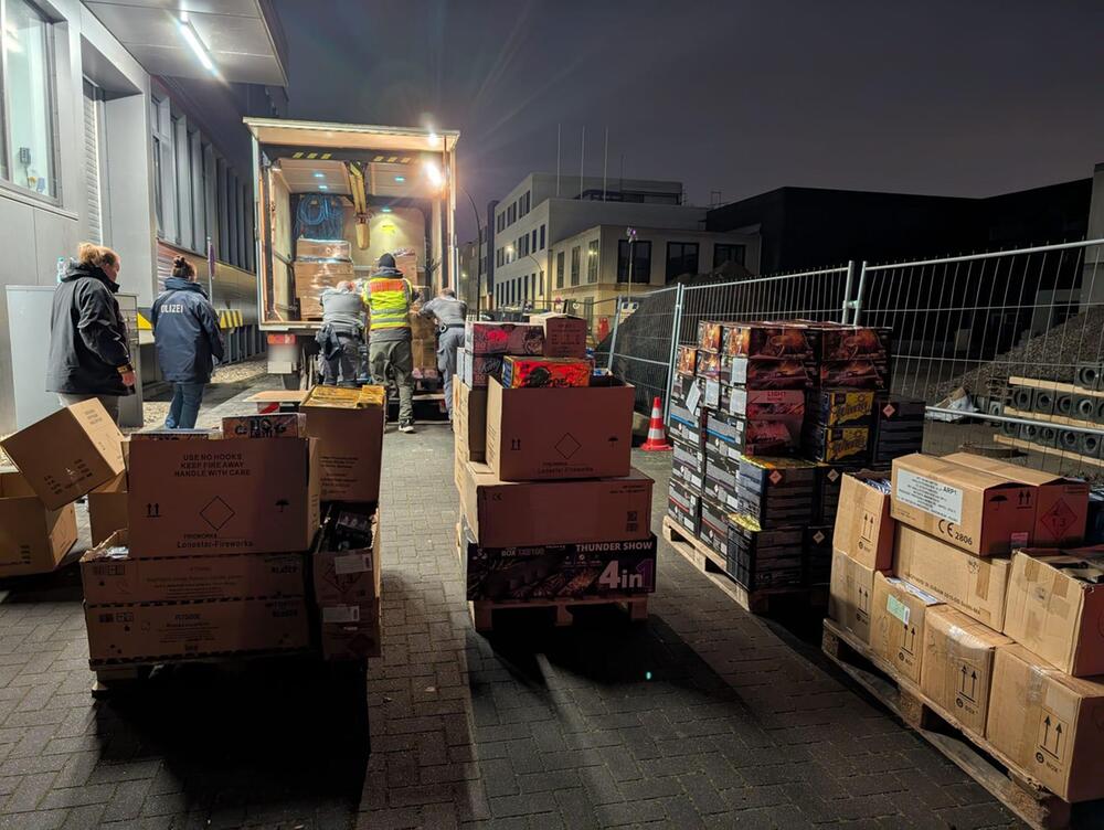 Rund drei Tonnen Feuerwerk sichergestellt