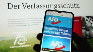 Auf einem Smartphone wurde die Website der Partei Alternative für Deutschland (AfD) aufgerufen.