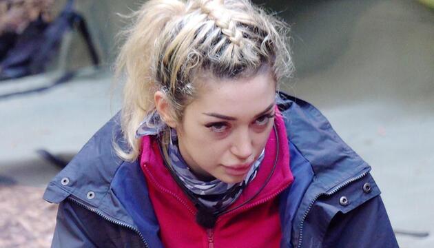 Ariel stand mit ihrer Meinung zu Gil Ofarim im Dschungelcamp teils allein auf weiter Flur.