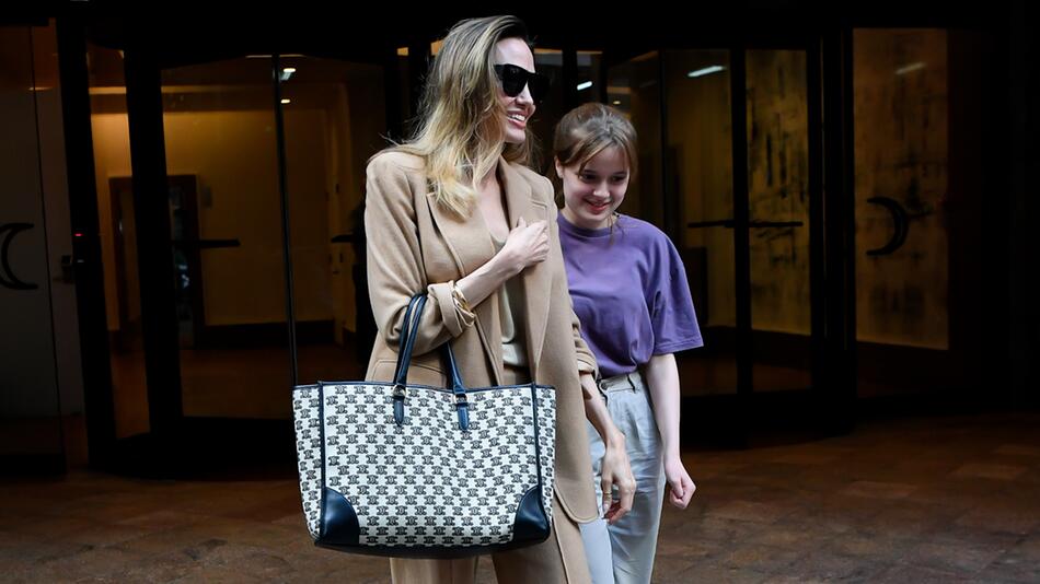Seltener Anblick: Angelina Jolie zeigt sich mit Tochter Vivienne in New York