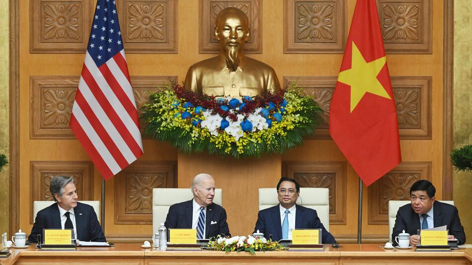 Joe Biden und Pham Minh Chinh