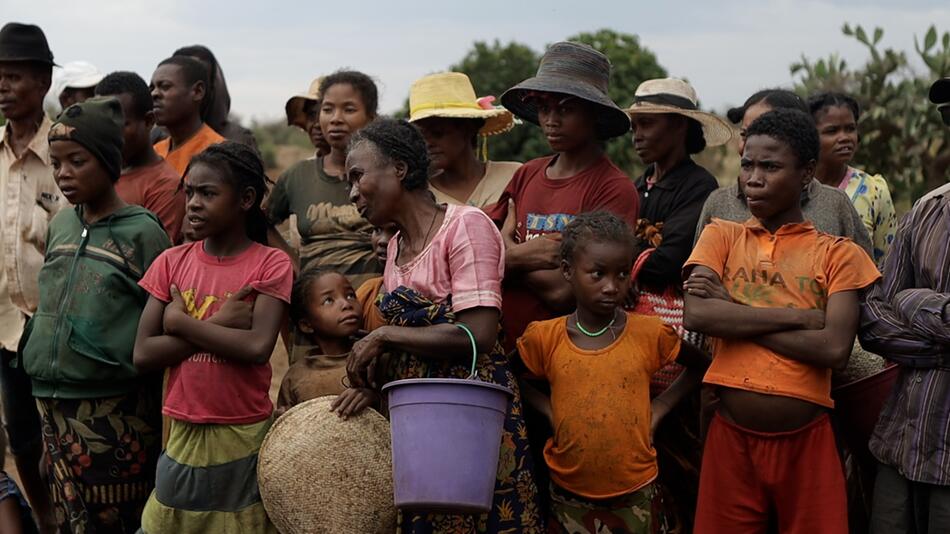 Menschen, die in Ecovillages auf Madagaskar leben.