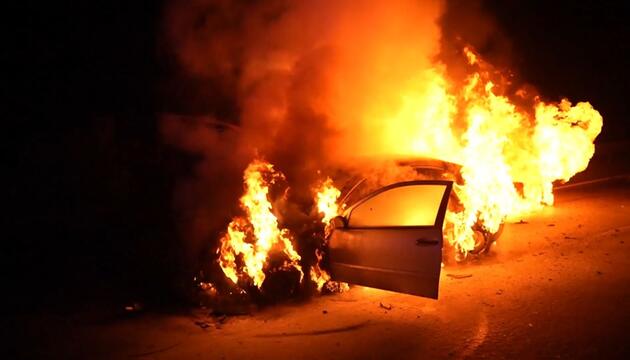 Auto in Flammen: Tödlicher Unfall in Idar-Oberstein