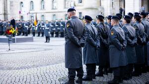 Feierliches Gelöbnis zum 69. Gründungstag der Bundeswehr