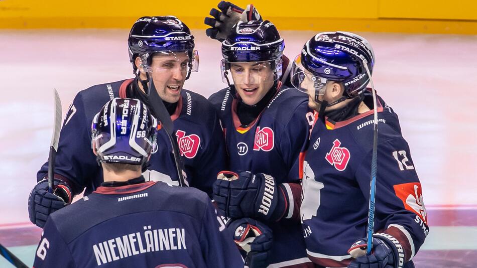 Eisbären Berlin - Lions Zürich