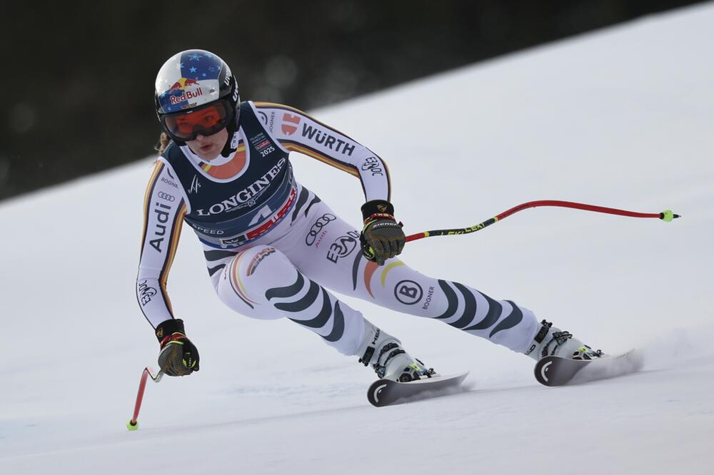 Lena Dürr konnte die erste Medaille für Deutschland bei der Ski-WM nicht ins Ziel bringen.