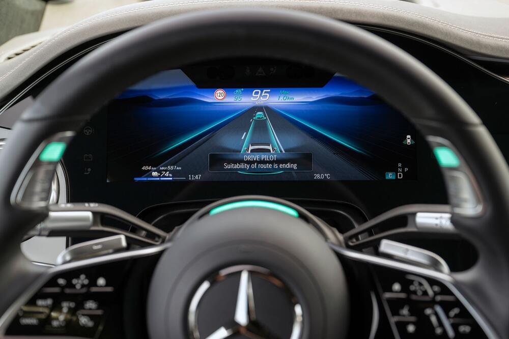 Mercedes-Benz fährt mit DRIVE PILOT