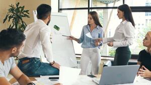 Umfrage: Arbeit als Sinn des Lebens verliert an Bedeutung