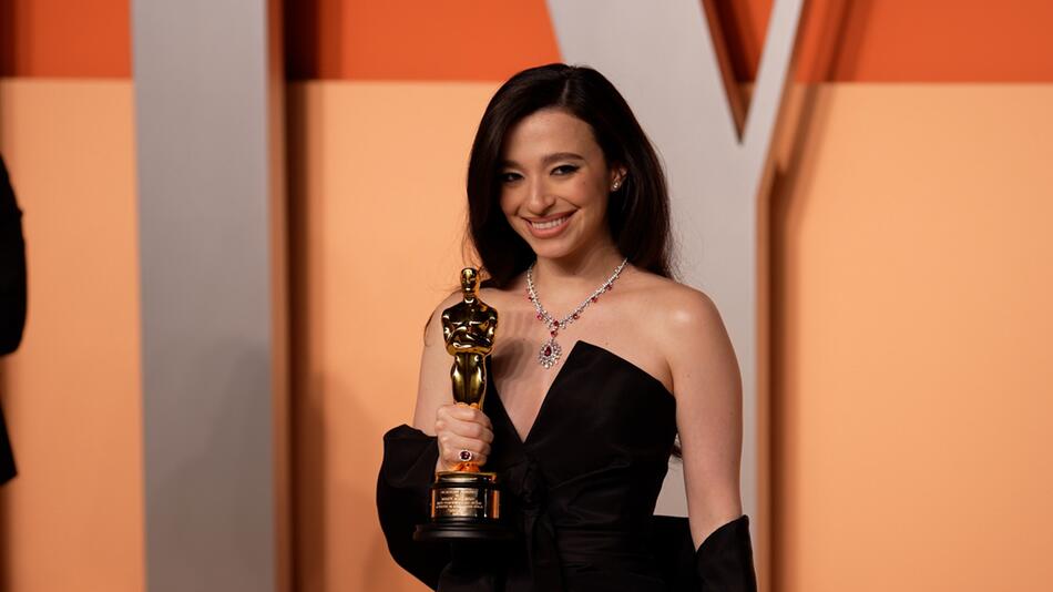 Korrektur! Oscar-Gewinnerin 2025: Wer ist Mikey Madison?