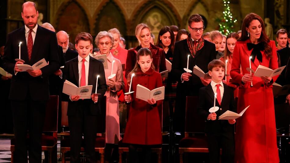 Mini-Royals verzaubern beim Weihnachtskonzert: Charlotte, George und Louis stehlen allen die Show