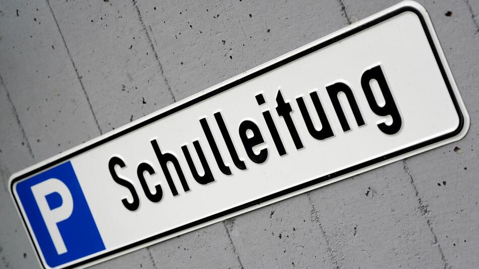 Schulleitung mit Künstlicher Intelligenz vereinfachen