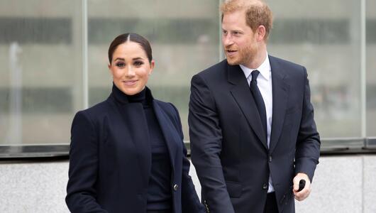 Prinz Harry und Herzogin Meghan haben sich offenbar von vier Angestellten getrennt.