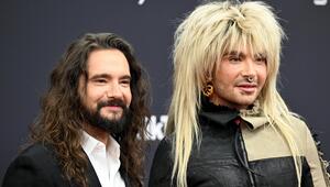 Tom Kaulitz (l) und sein Zwillingsbruder Bill Kaulitz