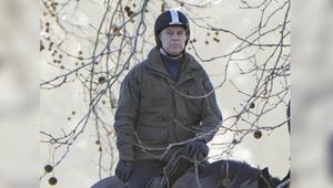 Andrew im Februar 2026 hoch zu Ross, jetzt wurde er wieder reitend gesehen.