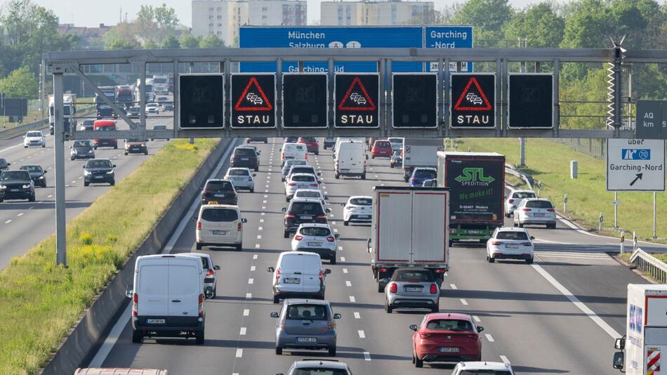 Verkehr auf der Autobahn