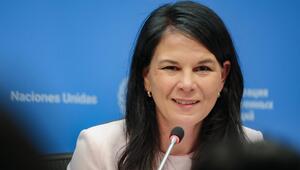 Annalena Baerbock ist nach Mailand gereist, um als Vertreterin der UN die Olympische Flamme zu ...