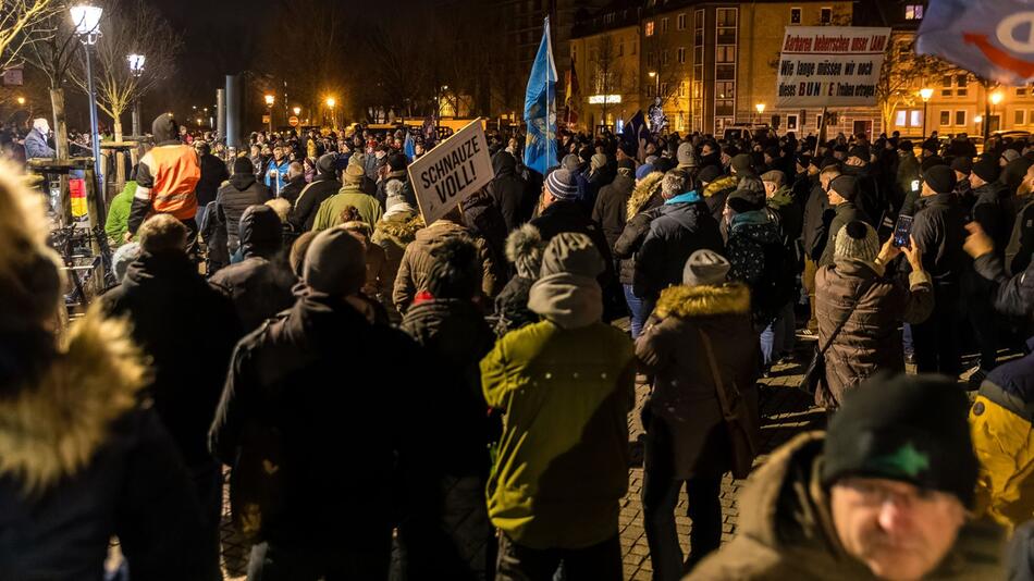 AfD demonstriert in Cottbus nach dem Anschlag von Magdeburg