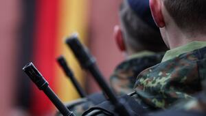 Rekruten beim Gelöbnis