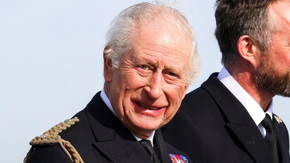 König Charles appelliert für Zusammenhalt.