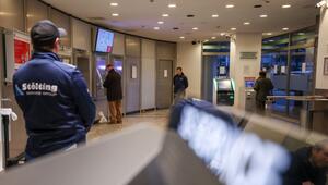 Sparkasse Gelsenkirchen-Buer öffnet nach Einbruch SB-Bereich