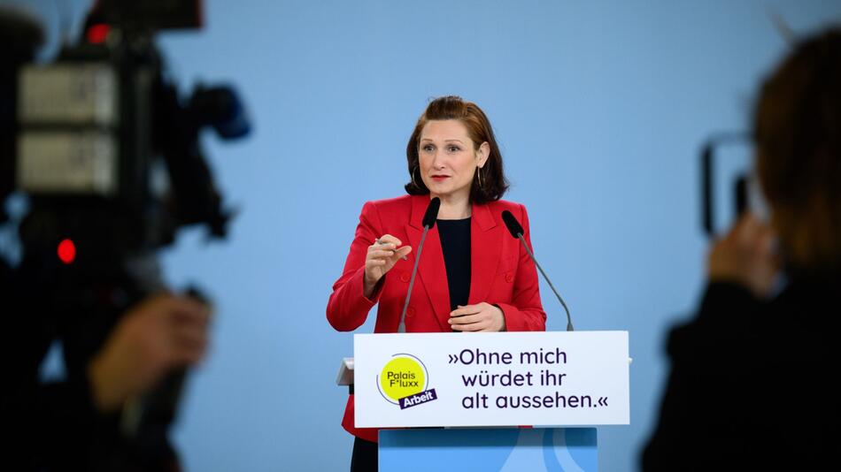 Start der Kampagne „Ohne mich würdet ihr alt aussehen“