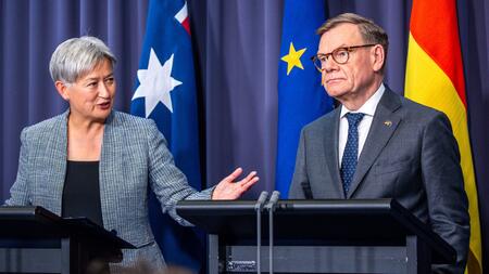 https://i0.web.de/image/930/41865930,pd=2,f=responsive169-w450/aussenminister-besucht-australien.jpg