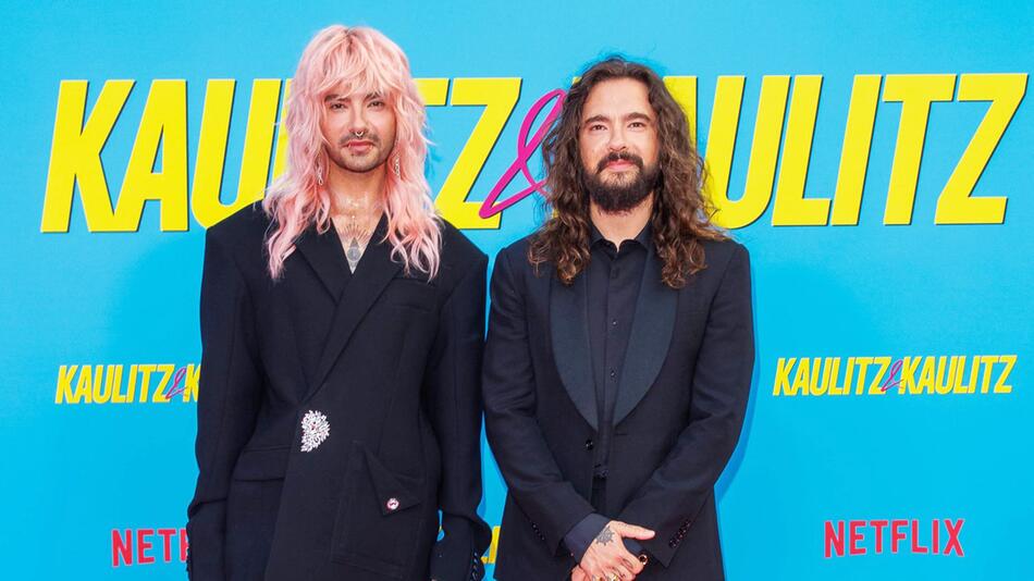 Bill (li.) und Tom Kaulitz bei der Premiere von "Kaulitz & Kaulitz" in Berlin.