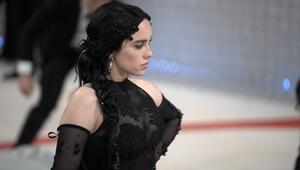 Billie Eilish verteidigt natürliches Altern