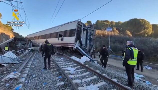 Spanien: Bruch einer Schiene möglicher Grund für Zugunglück