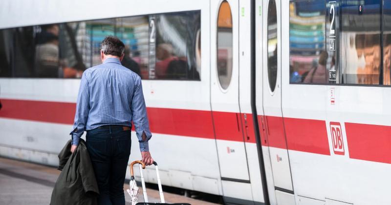 Sparpreise Und Rabatt: Bahn Dreht An Preisschrauben | WEB.DE