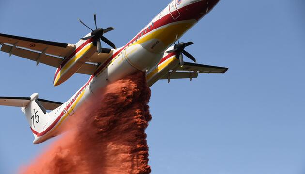 Einsatzkräfte der Feuerwehr bei Bordeaux