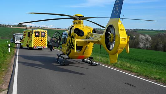 Krankenwagen, Helikopter