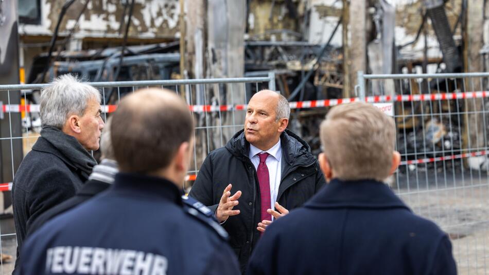 Hessischer Innenminister besucht Feuerwehr Stadtallendorf