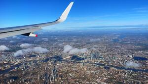 Flüge in den Urlaub: Mit dem richtigen Abreisetag Geld sparen