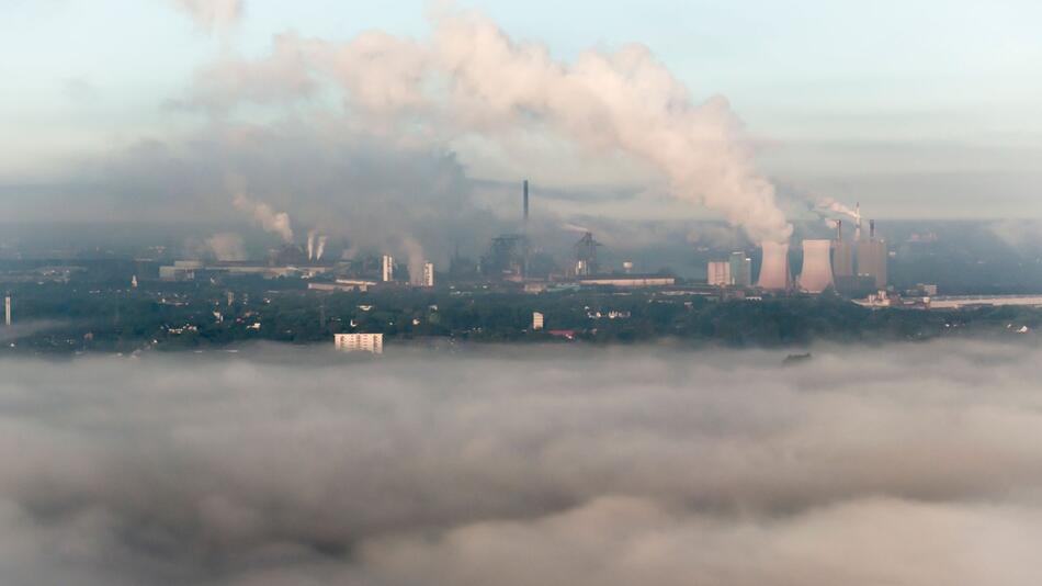 Nebel über Duisburg - Wetter