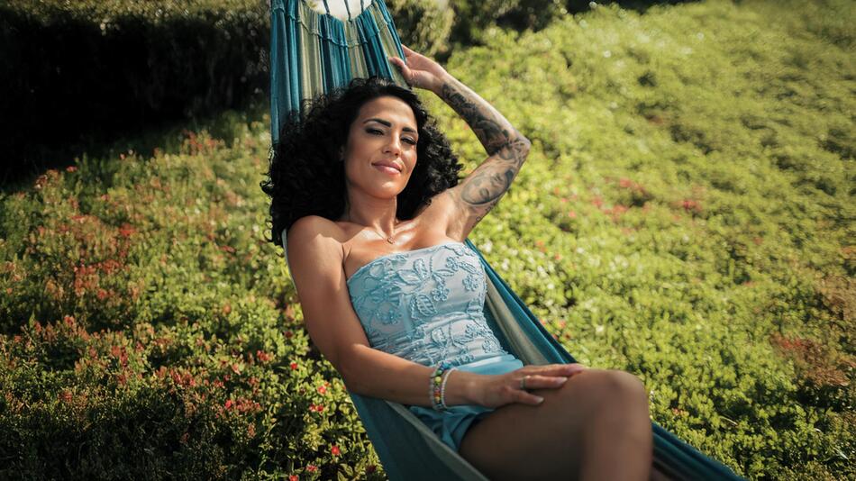 Sie ist die nächste Single-Lady bei "Make Love Fake Love": Elena Miras |  WEB.DE