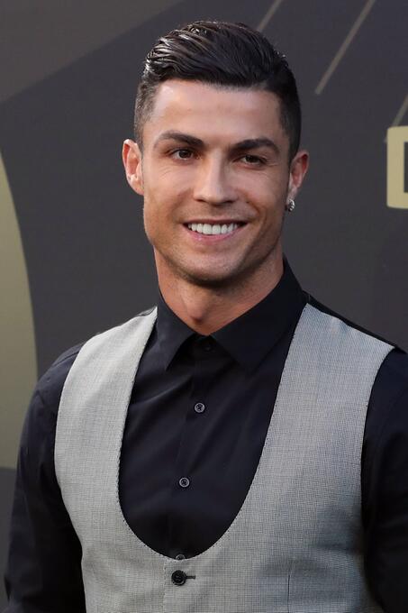 Cristiano Ronaldo Steckbrief Bilder und News WEB.DE